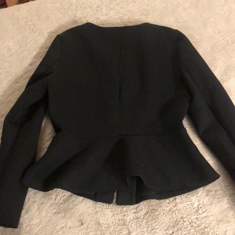 Blazer - Picture 3 of 3